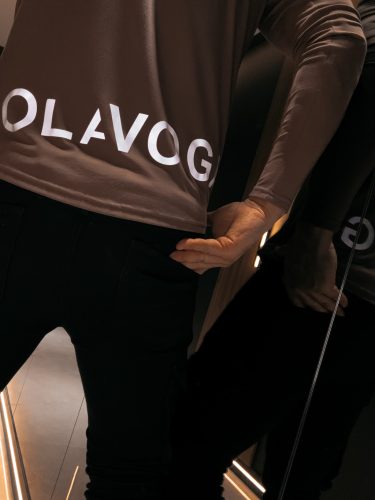OLAVOGA ZURI CSOKOLÁDÉ FELSŐ