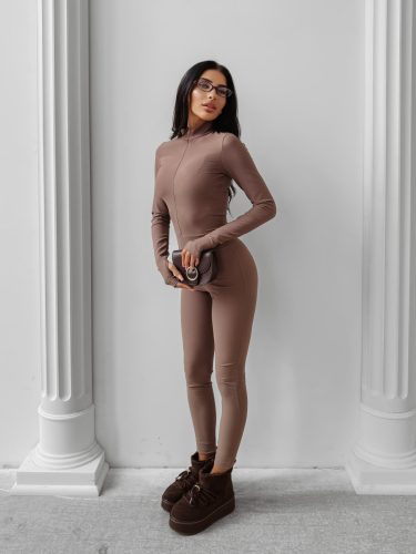 OLAVOGA TIMELESS EMBER LATTE OVERÁL