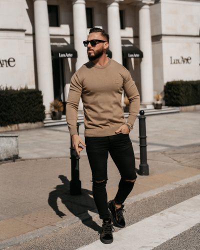 OLAVOGA ALAVOS BARNA PULÓVER