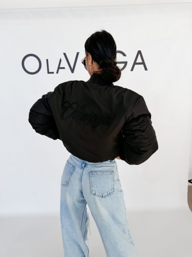 OLAVOGA MOONKAO FEKETE DZSEKI